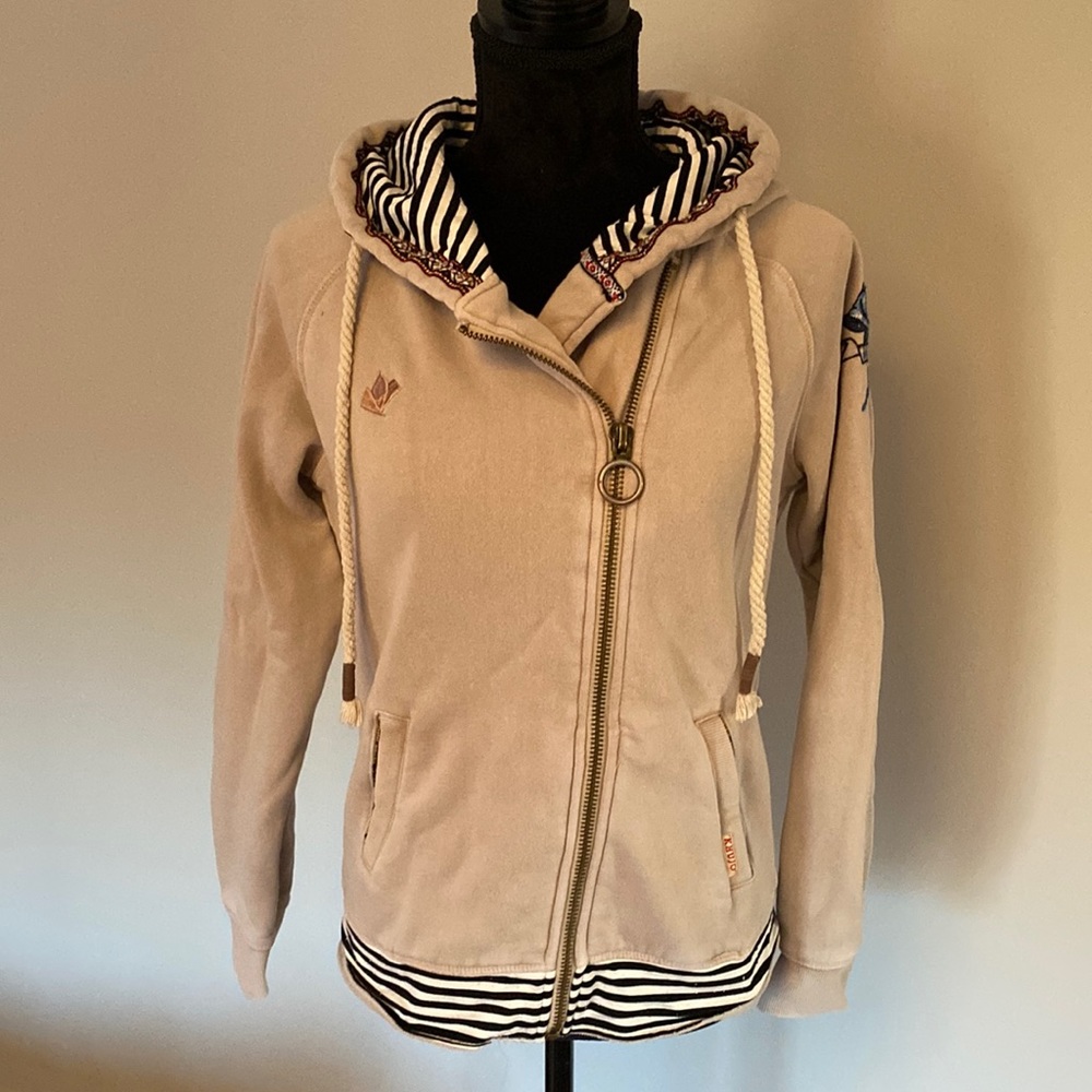 Beige Hooded Zip-Up Sweater with Striped Lining